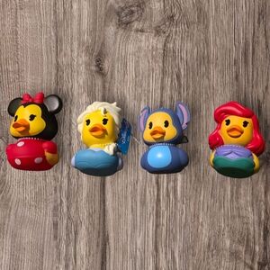NWT Disney Minnie, Elsa, Stitch, And Ariel Rubber Duck Set Of 4   Larger Size!!!